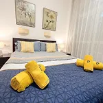 Cozy Bajondillo Sun&beach Apartment *